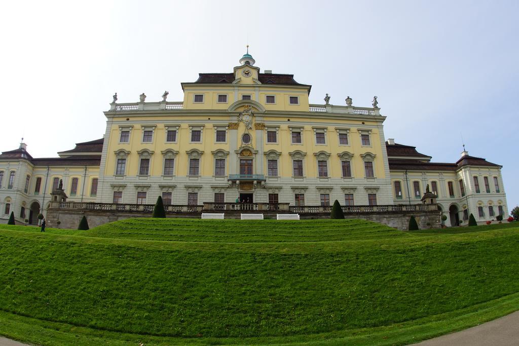 Hotel Krauthof ルートヴィヒスブルク エクステリア 写真