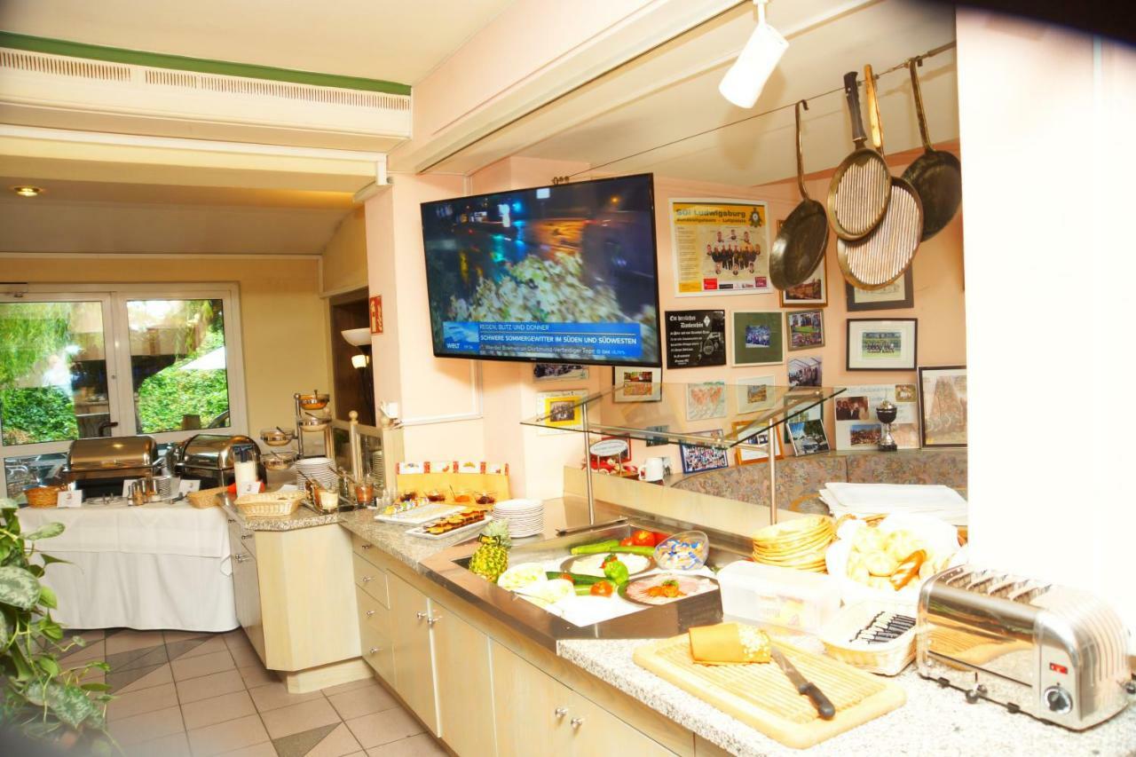 Hotel Krauthof ルートヴィヒスブルク エクステリア 写真